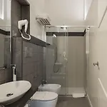 Nostos & 4* Szirakúza