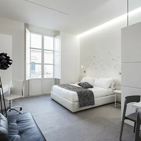 Nostos & Bed & Breakfast Syracuse