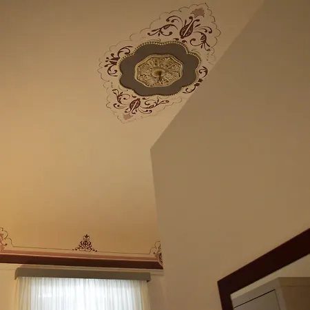 ベッド・アンド・ブレックファスト Nostos & シラクーサ